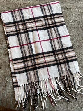 Italian Design Cashmere Blend Fall Plaid Outerwear Scarf Old Money Quiet Luxury